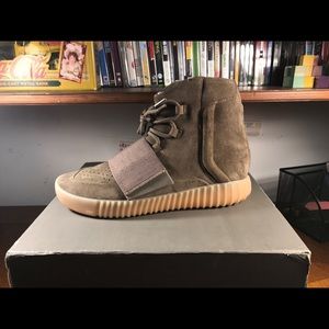 Yeezy Boost 750 Chocolate Size 10